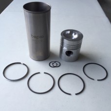 LANDINI PISTON KIT W/ CAST LINER AD3.152 U5MK0117 5500 5530 5530F 5830 5840 